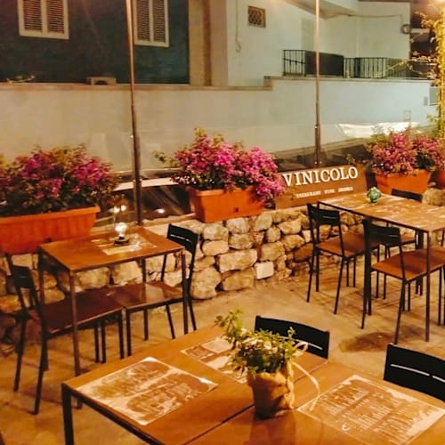 Piazza di spagna Cafe, Monopoli