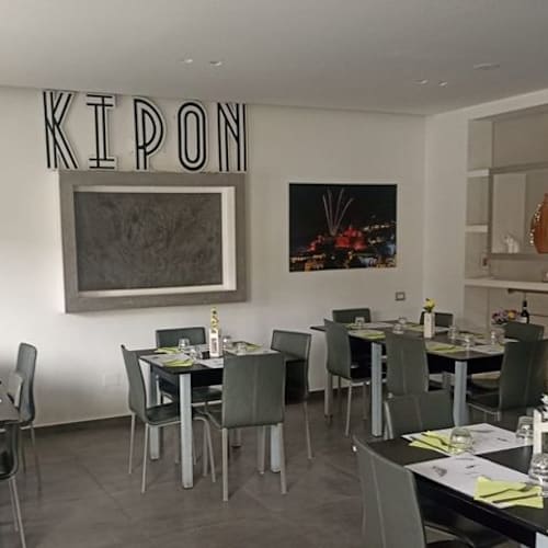 Kipon, Lauro