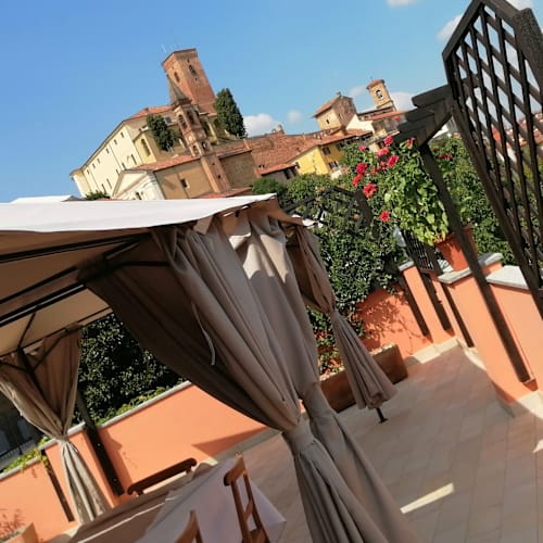 La Ca' Rossa, Cisterna D'asti