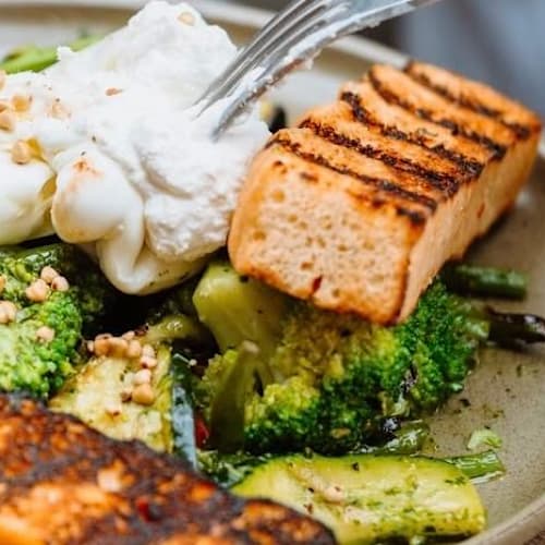 Ginette Bar Cimdix, Ixelles