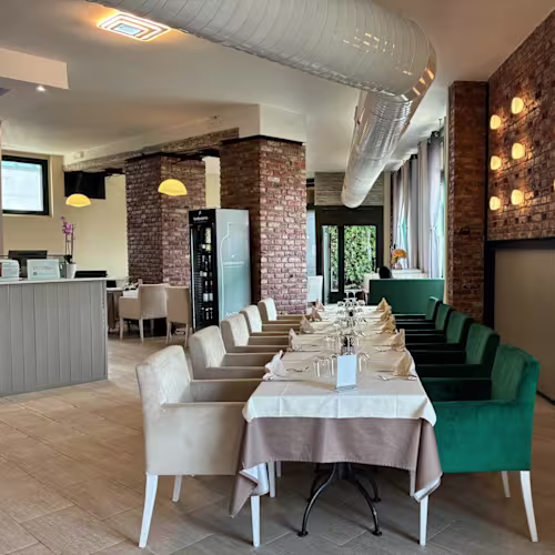 Yadgar , Mariano Comense