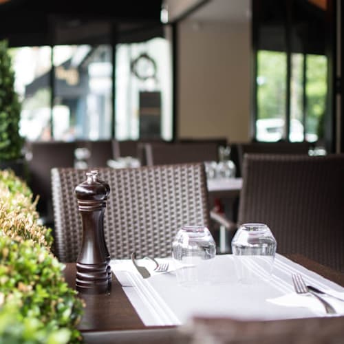 Lyna Ristorante, Paris