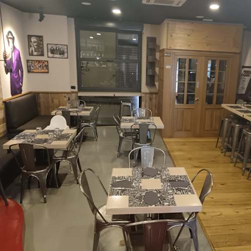 Monkey House, Avellino