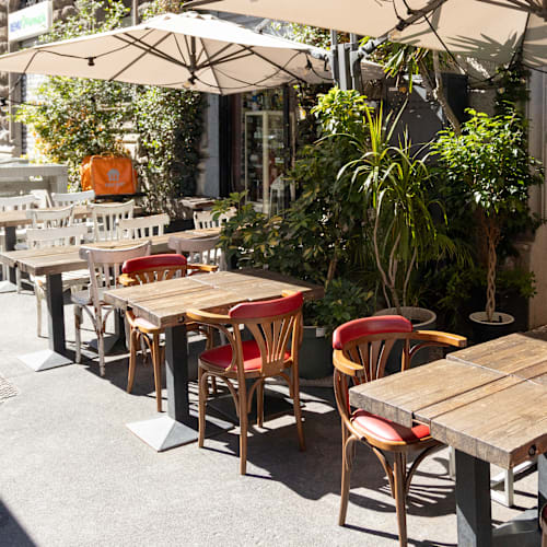 Shambò, Milano