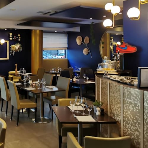 Les Trois Petits, Boulogne-Billancourt