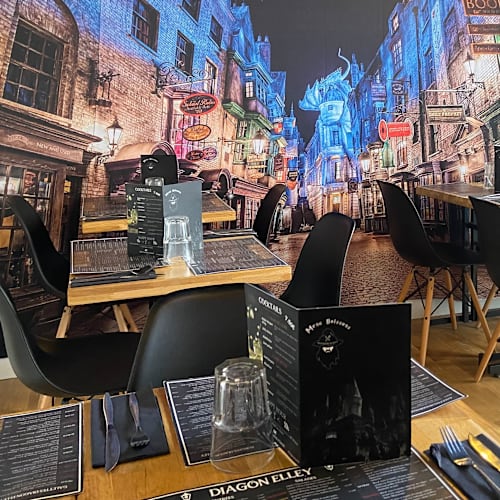 Diagon Elley, Levallois-Perret