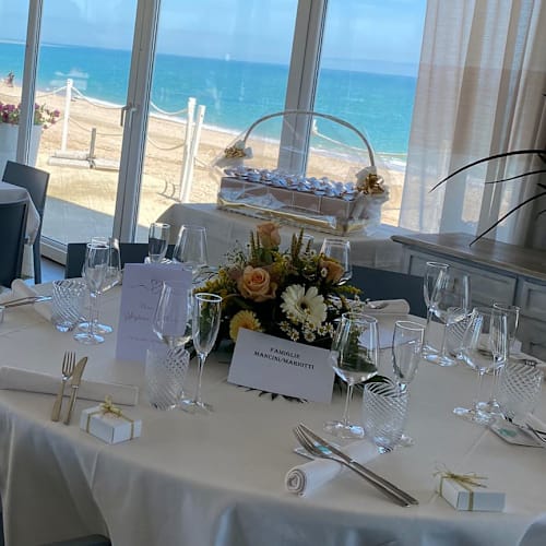 Due Passi, Scossicci, Porto Recanati