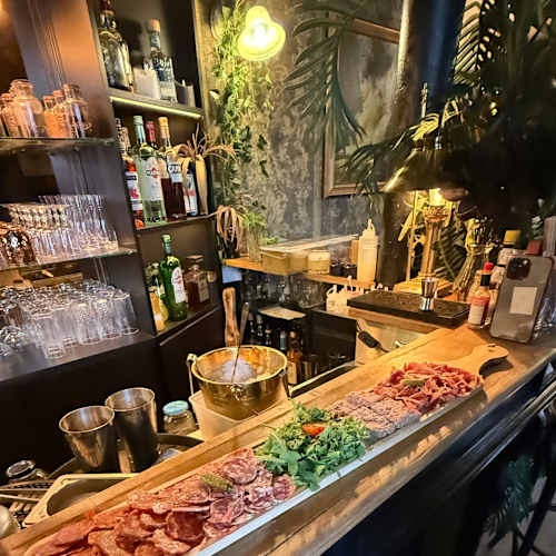 Moonlight Bar, Paris