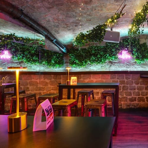 Moonlight Bar, Paris