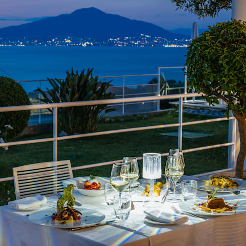 Tonì, Sorrento