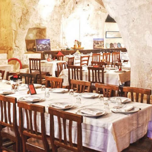 Austin, Matera