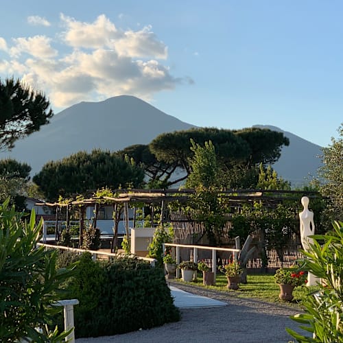 Tiberius, Pompei