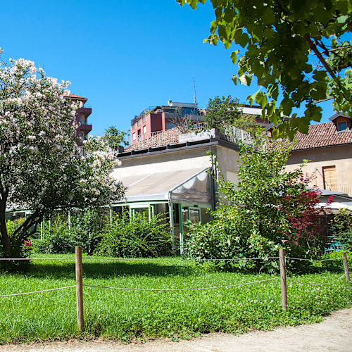 Un Posto a Milano, Milano
