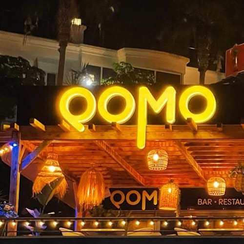 Qomo Bar Restaurant Cocktails, Costa Adeje