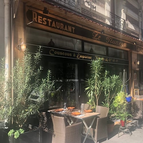 Le Touareg, Paris