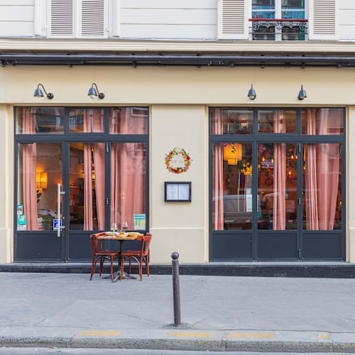 Nell Arte, Paris