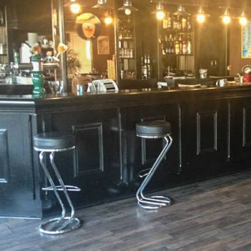 L'Anjoly le Tradition, Vitrolles