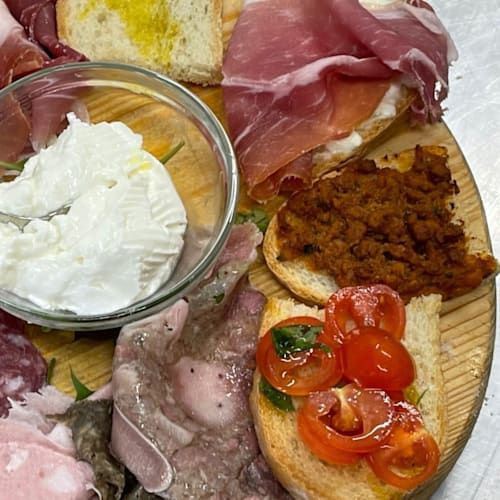 La Casetta Azienda Agricola - Agriturismo in Cantina, Castel Bolognese