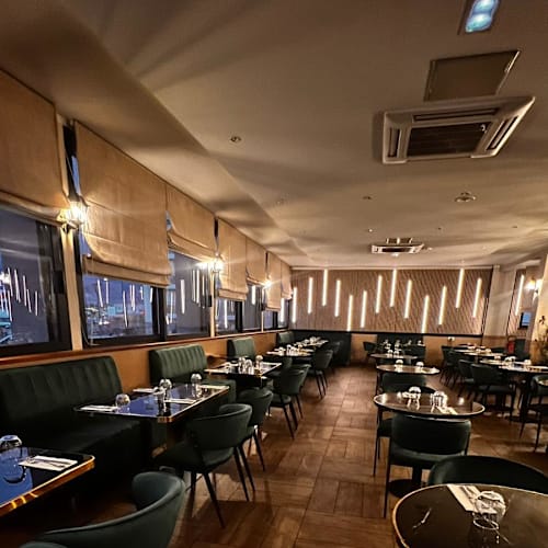 Mamma Sikelia, Morangis