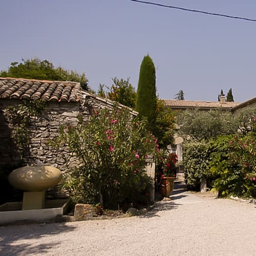 La Table d'Yvan - Mas des Carassins, Saint-Rémy-de-Provence