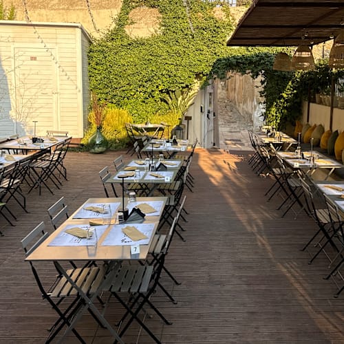 Secret_eatdrinkstay, Noto