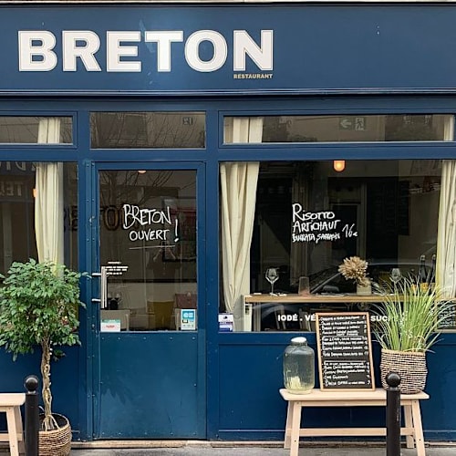 Breton, Paris