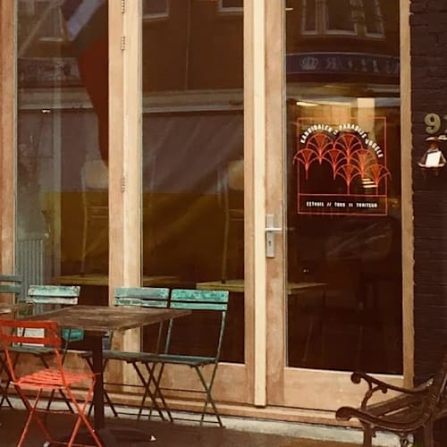 Kannibalen en Paradijsvogels, Amsterdam