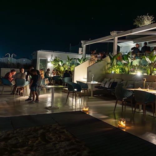White Beach Club, Numana