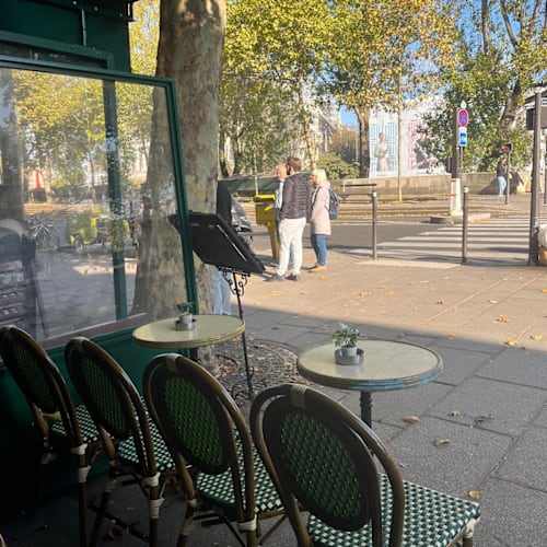 La Taverne, Paris