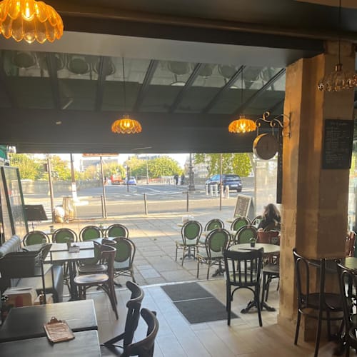 La Taverne, Paris