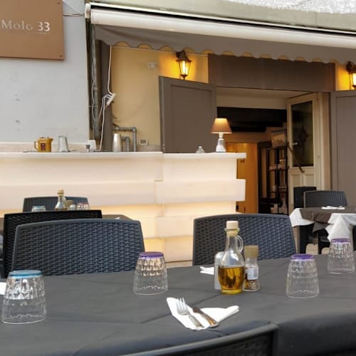 Molo 33, Brindisi