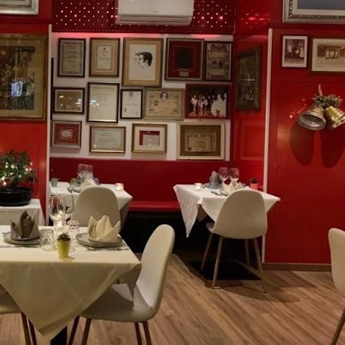 La Porta Rossa, Milano