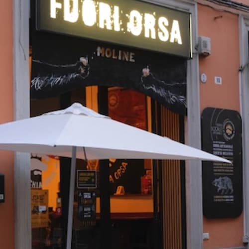 Fuori Orsa Moline, Bologna
