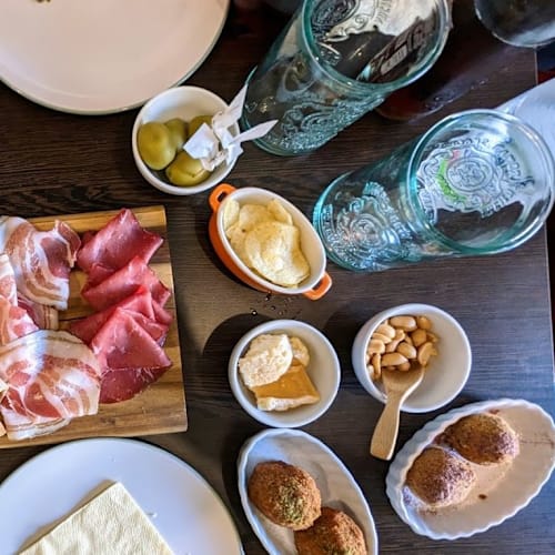 Il Cardinale Vino e Cucina, Sarzana