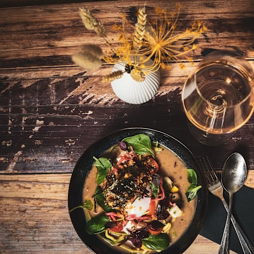 LEICHTSINN umami food & wine, Bern