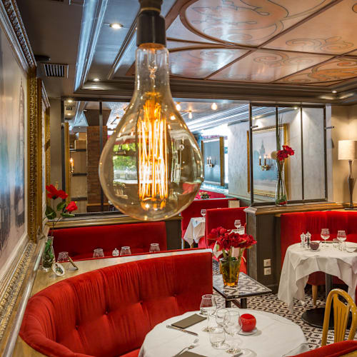 Le Napoleon III, Paris