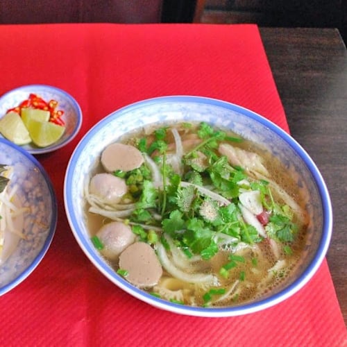 Pho Bida, Paris