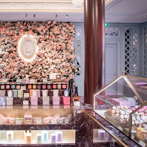 Ladurée Paris Champs-Elysées, Paris