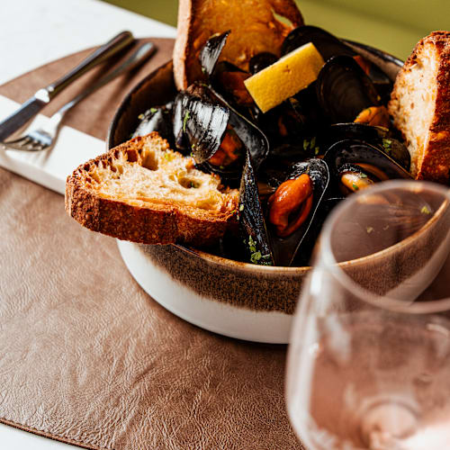Follis, ristorante & American Bar, Fiumicino