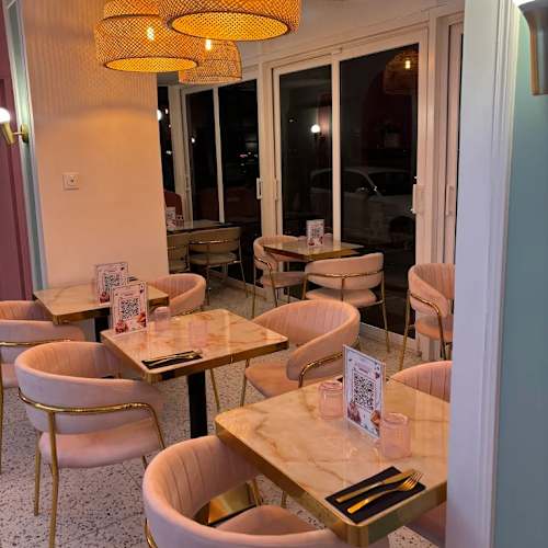 Darling Brunch & Coffee, Paris