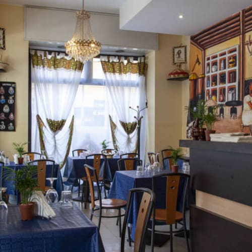 Mosobna, Milano