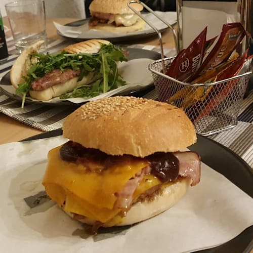 Costa Food Burgheria e Ristorante, Palermo