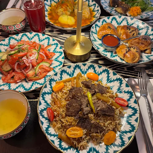 Tashkent, Paris
