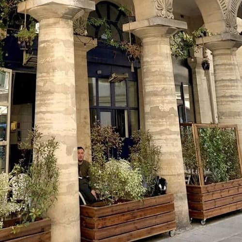 Bissac, Paris
