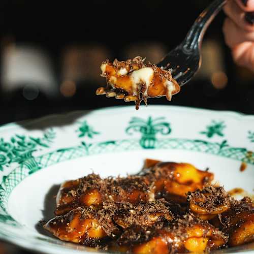 Élevage restaurant, Trentola-Ducenta