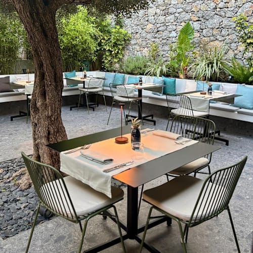Voga Restaurant & Garden, Palermo