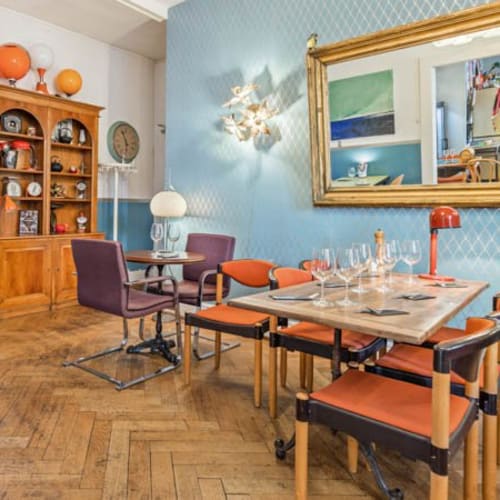 La Sixième Heure, Genève