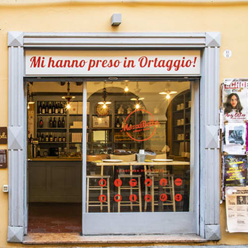 Mozzabella Pratello, Bologna