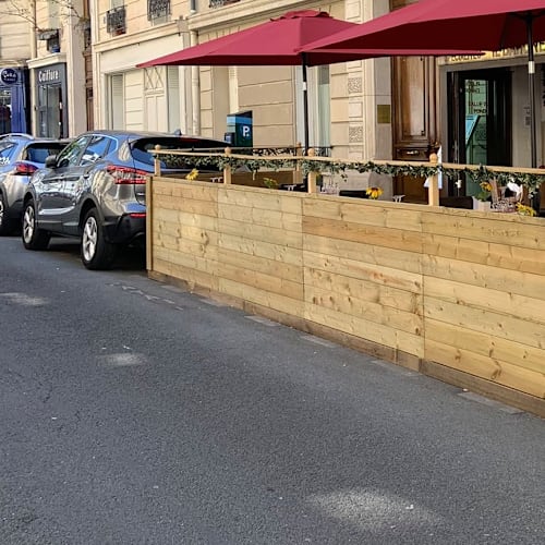Il Barone, Paris
