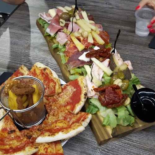 Pizzeria L'Artigiana, Biancavilla
